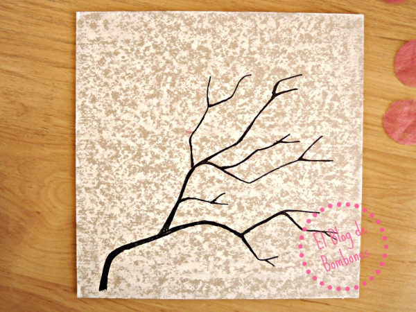 rama de cerezo sin flores