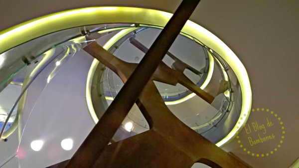 Escalera - Espacio Fundación Telefónica